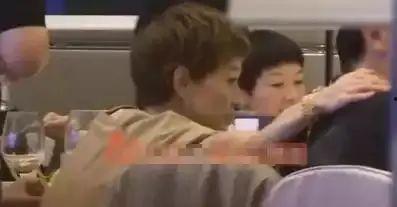 娱乐八卦爆料博主自己拍视频,娱乐八卦博主自导自演的短视频幕后故事 第3张 娱乐八卦爆料博主自己拍视频,娱乐八卦博主自导自演的短视频幕后故事 第3张